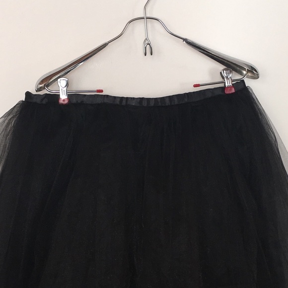 TULLE skirt black sized L - Picture 3 of 8